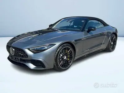 Nuova Mercedes SL43 AMG AMG Line Premium Plus 380 CV (279 kW) 2026 Grigio Cabrio