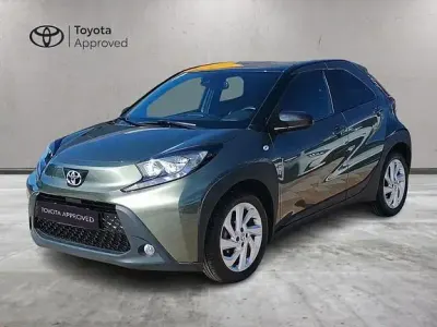 Usata Toyota Aygo X Trend 72 CV (52 kW) 2022 Verde SUV