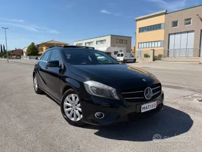 Usata Mercedes A180 Premium 109 CV (80 kW) 2013 Nero Berlina