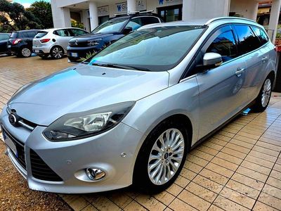 Usata Ford Focus Titanium 115 CV (84 kW) 2012 Grigio Berlina