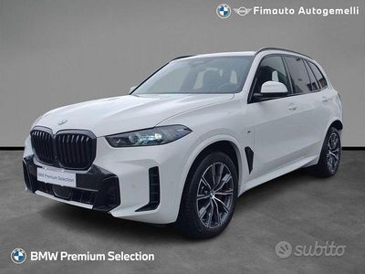 Usata BMW X5 M Sport 286 CV (210 kW) 2023 Bianco / pastello SUV