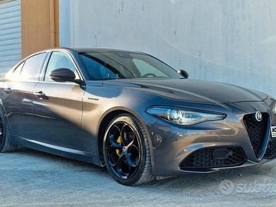 Usata Alfa Romeo Giulia Veloce 150 CV (110 kW) 2016 Grigio Berlina