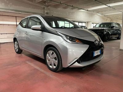 usata Toyota Aygo 1.0 VVT-i 69 CV 3 porte x-play usato