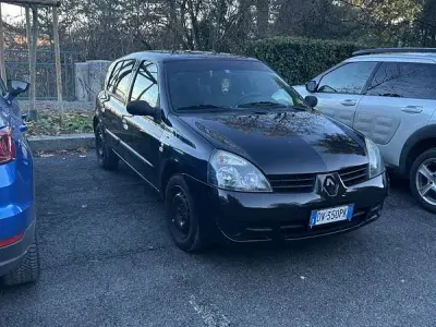 Usata Renault Clio II 58 CV (42 kW) 2008 Berlina