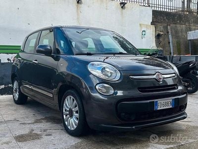 Usata Fiat 500L Lounge 95 CV (69 kW) 2016 Grigio Monovolume