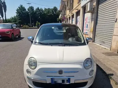 Usata Fiat 500 75 CV (55 kW) 2011 Bianco Utilitaria