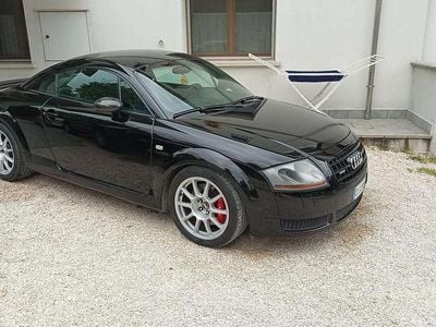 Usata Audi TT S-Line 224 CV (164 kW) 2000 Nero Coupé