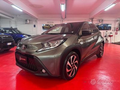 Usata Toyota Aygo X Lounge 72 CV (52 kW) 2023 Verde SUV