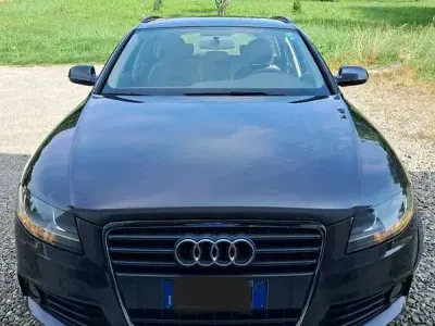 Begagnad Audi A4 Advanced 143 HK (105 kW) 2012 Grå Kombi