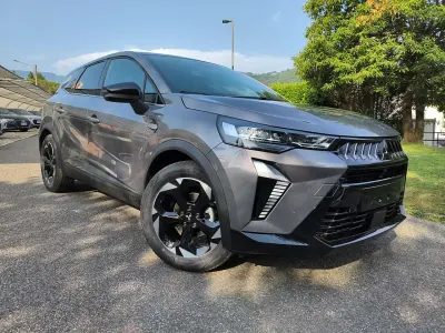 Nuova Mitsubishi Grandis Intense 141 CV (103 kW) 2026 Grigio SUV