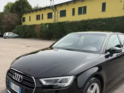 Usata Audi A3 Ambiente 150 CV (110 kW) 2016 Nero Berlina