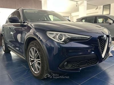 Usata Alfa Romeo Stelvio Super 160 CV (117 kW) 2021 Blu/azzurro SUV