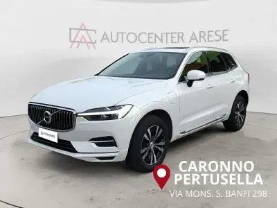 Usata Volvo XC60 253 CV (186 kW) 2021 Bianco pastello SUV