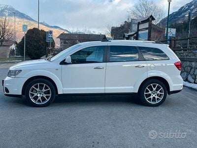 Usata Fiat Freemont Lounge 170 CV (125 kW) 2013 Bianco SUV