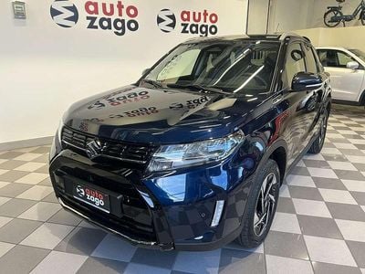 Nuova Suzuki Vitara 110 CV (80 kW) 2025 Blu metallizzato/tetto nero SUV