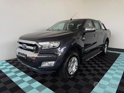 Usata Ford Ranger Limited 160 CV (117 kW) 2017 Grigio Pick-up