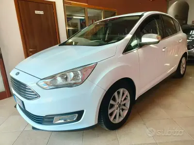 Usata Ford C-MAX Titanium 120 CV (88 kW) 2018 Bianco Monovolume