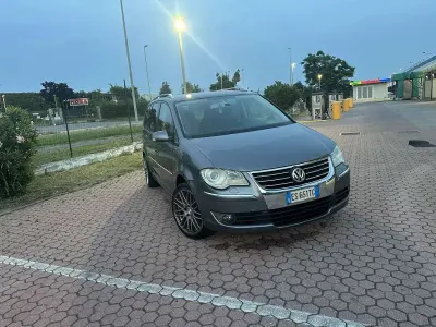 Usata VW Touran 105 CV (77 kW) 2007 Monovolume