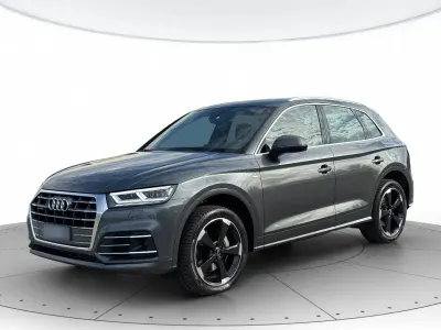 Begagnad Audi Q5 S-line plus 252 HK (185 kW) 2020 Grå SUV