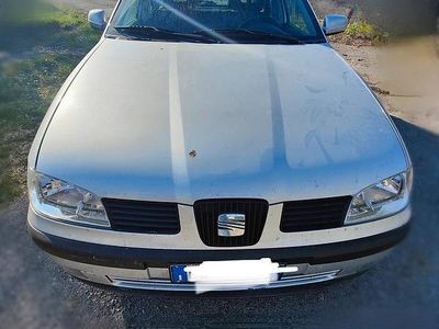 Brugt Seat Ibiza 110 HK (80 kW) 2001 Grå Hatchback
