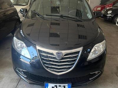 Usata Lancia Ypsilon 69 CV (50 kW) 2012 Nero Utilitaria