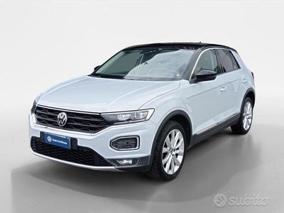 Usata VW T-Roc Advance 116 CV (85 kW) 2021 Grigio SUV