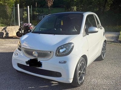 Usata Smart ForFour 71 CV (52 kW) 2016 Bianco Utilitaria