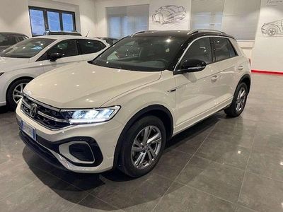Usata VW T-Roc R-line 150 CV (110 kW) 2023 Beige SUV
