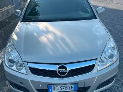 Usata Opel Vectra 120 CV (88 kW) 2006 Station wagon