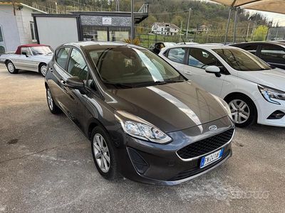 Usata Ford Fiesta Vignale 85 CV (62 kW) 2018 Grigio Utilitaria