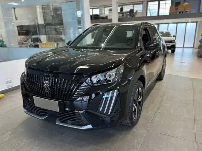 Brugt Peugeot 2008 Allure 100 HK (73 kW) 2025 Sort SUV