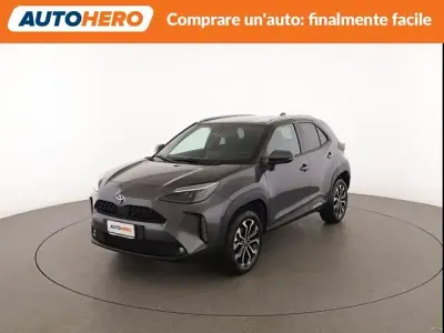 Usata Toyota Yaris Cross Trend 116 CV (85 kW) 2022 Grigio SUV