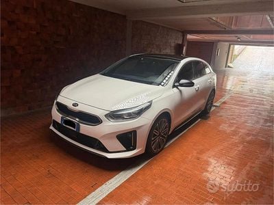 Usata Kia ProCeed GT 136 CV (100 kW) 2019 Bianco Utilitaria