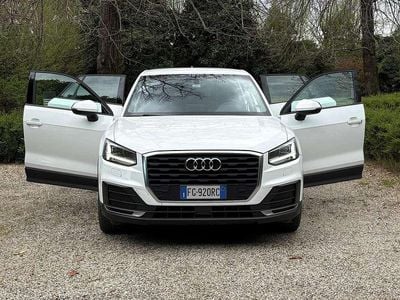 Usata Audi Q2 Business 116 CV (85 kW) 2017 Bianco SUV