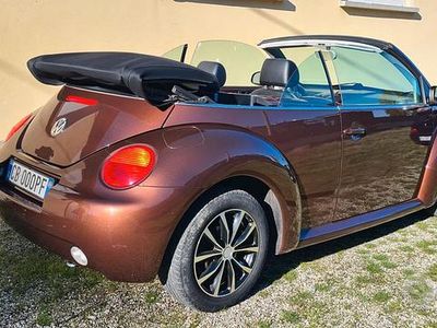 Usata VW Beetle Cabriolet 2004 Marrone Cabrio