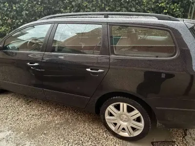 Usata VW Passat Trendline 105 CV (77 kW) 2006 Nero Station wagon