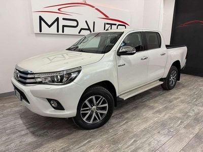 Begagnad Toyota HiLux Lounge 150 HK (110 kW) 2017 Vit Pickup