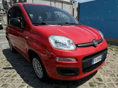 Usata Fiat Panda Lounge 95 CV (69 kW) 2018 Utilitaria