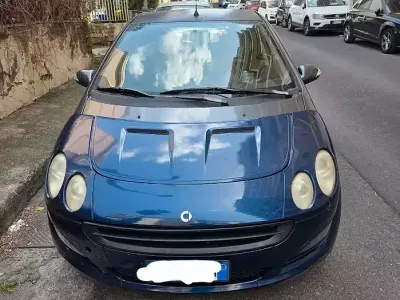 Usata Smart ForFour Passion 109 CV (80 kW) 2006 Blu Utilitaria