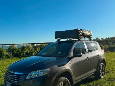 Usata Toyota RAV4 150 CV (110 kW) 2011 Grigio SUV