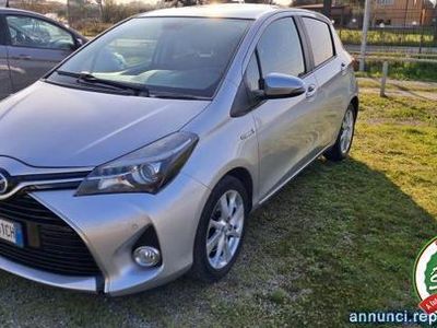 Toyota Yaris Hybrid