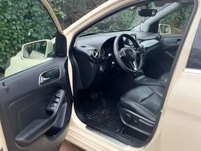 Usata Mercedes B200