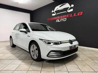 Usata VW Golf VIII Style 116 CV (85 kW) 2021 Bianco Berlina