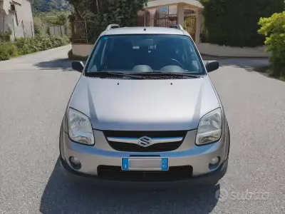 Usata Suzuki Ignis 94 CV (69 kW) 2005 Utilitaria