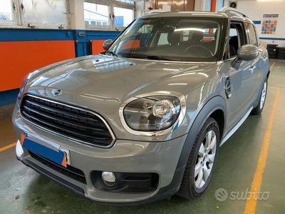 Grigio Usata 2018 Mini Cooper Countryman Hype SUV | 17.990 € (Ottimo prezzo)