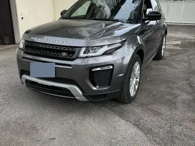 Usata Land Rover Range Rover evoque 150 CV (110 kW) 2016 Grigio SUV