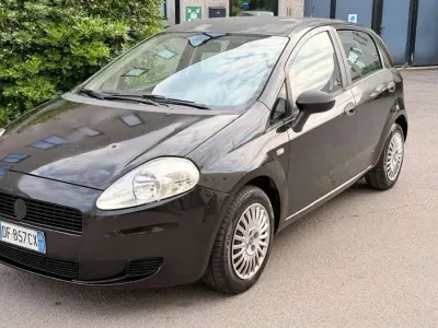 Gebraucht Fiat Punto Dynamic 60 PS (44 kW) 2006 Other Kleinwagen