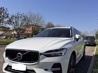 Usata Volvo XC60 Momentum 197 CV (144 kW) 2022 SUV