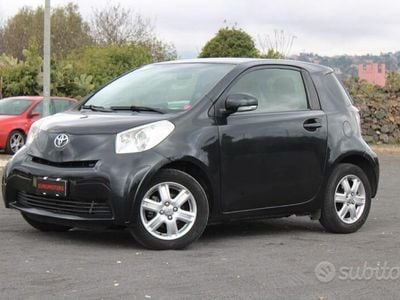 Toyota iQ