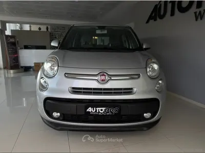 Begagnad Fiat 500L Pop 84 HK (61 kW) 2014 Grå Minibuss